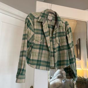American eagle green cropped flannel